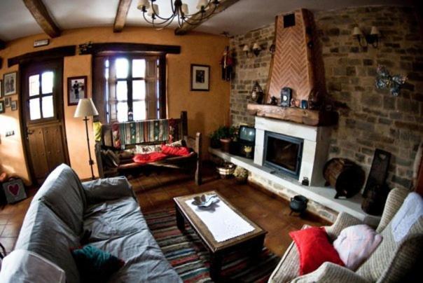 Hotel Rural La Veleta Муриас-де-Речивальдо Экстерьер фото